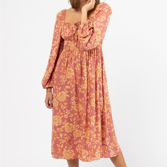 PAPER HEART Caitlyn Pink Floral Long Sleeve Midi Dress NWT - Picture 11 of 16
